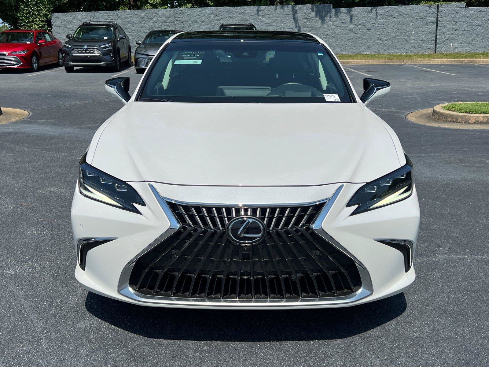 Certified 2024 Lexus ES 350 Ultra Luxury w/ Accessory Package (Z2) FWD image 2