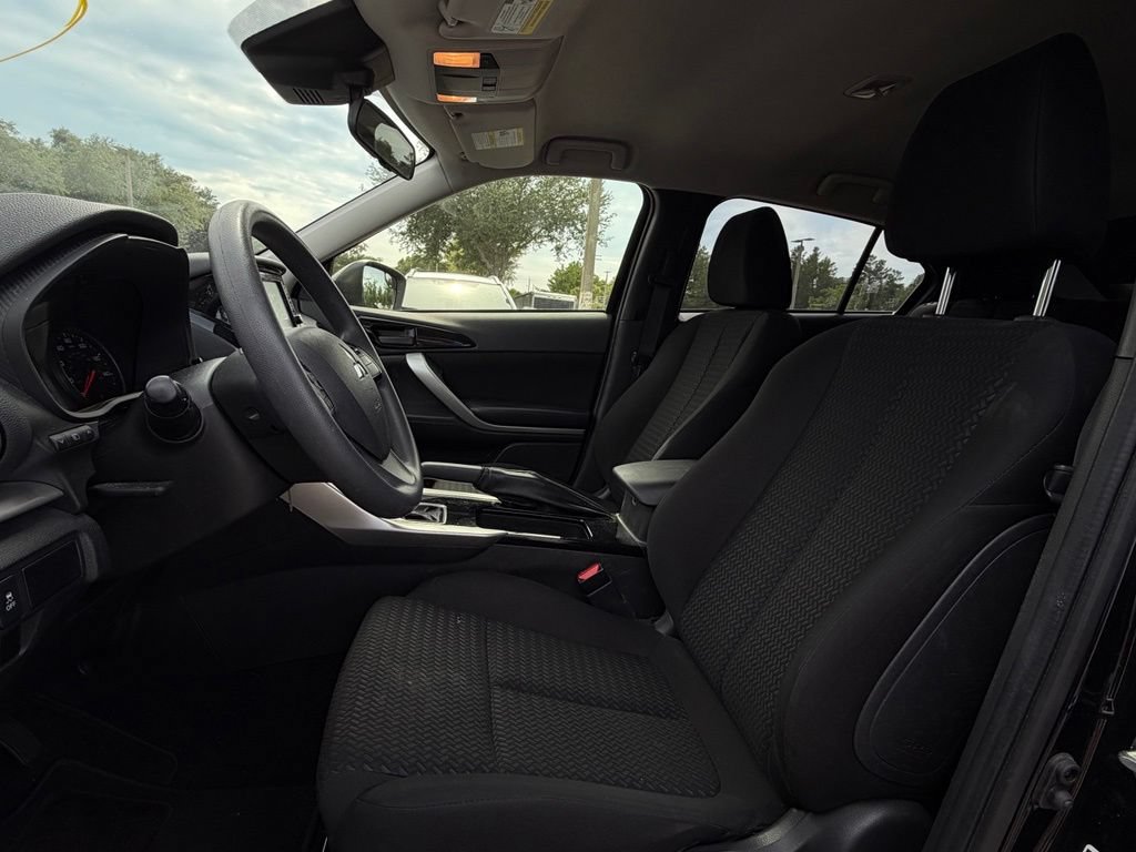 Used 2023 Mitsubishi Eclipse Cross ES AWD/4WD image 8