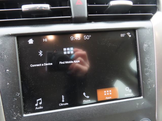 Used 2018 Ford Fusion SE w/ Fusion SE Technology Package image 28