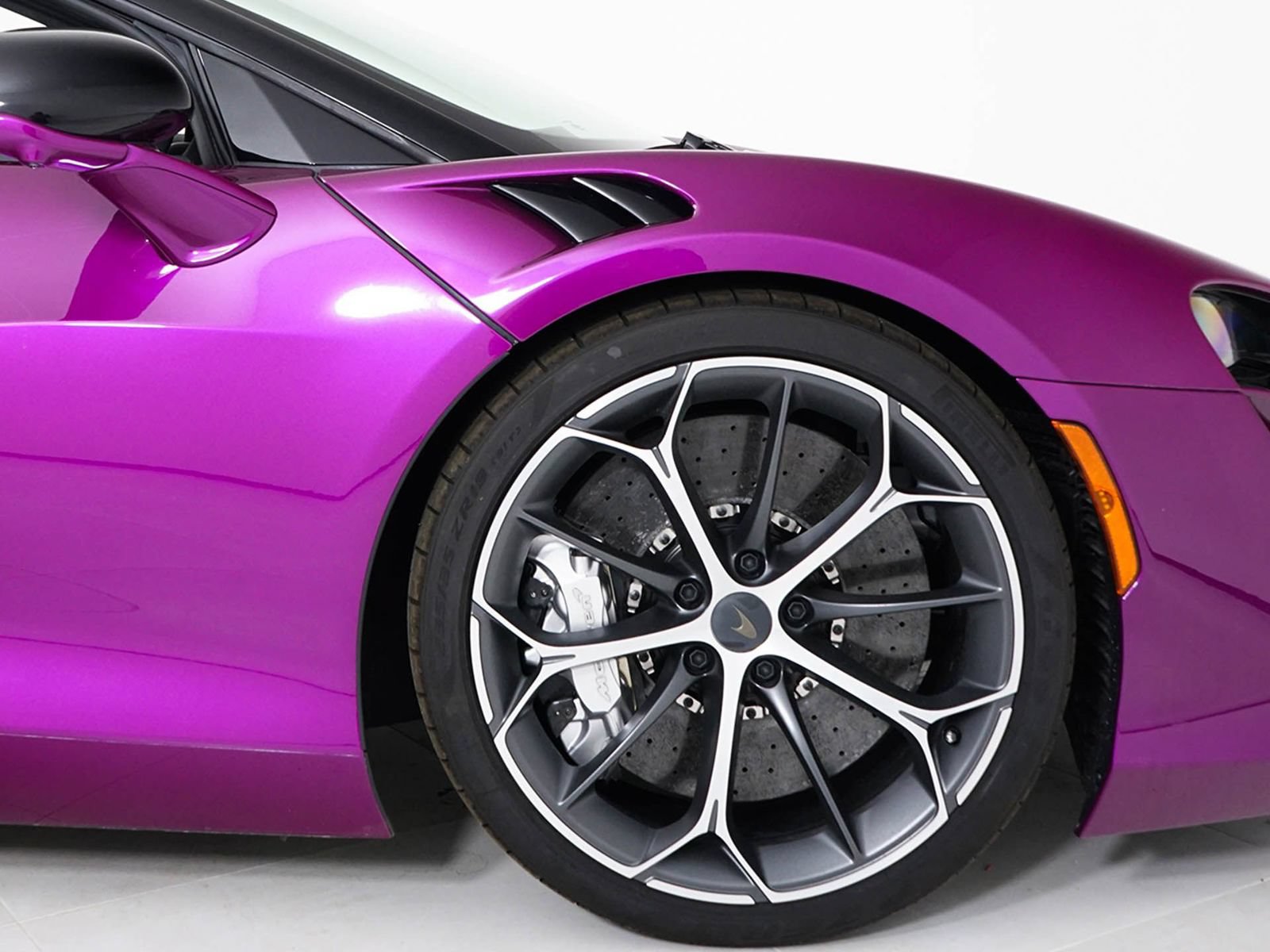 New 2026 McLaren Artura Spider RWD image 16