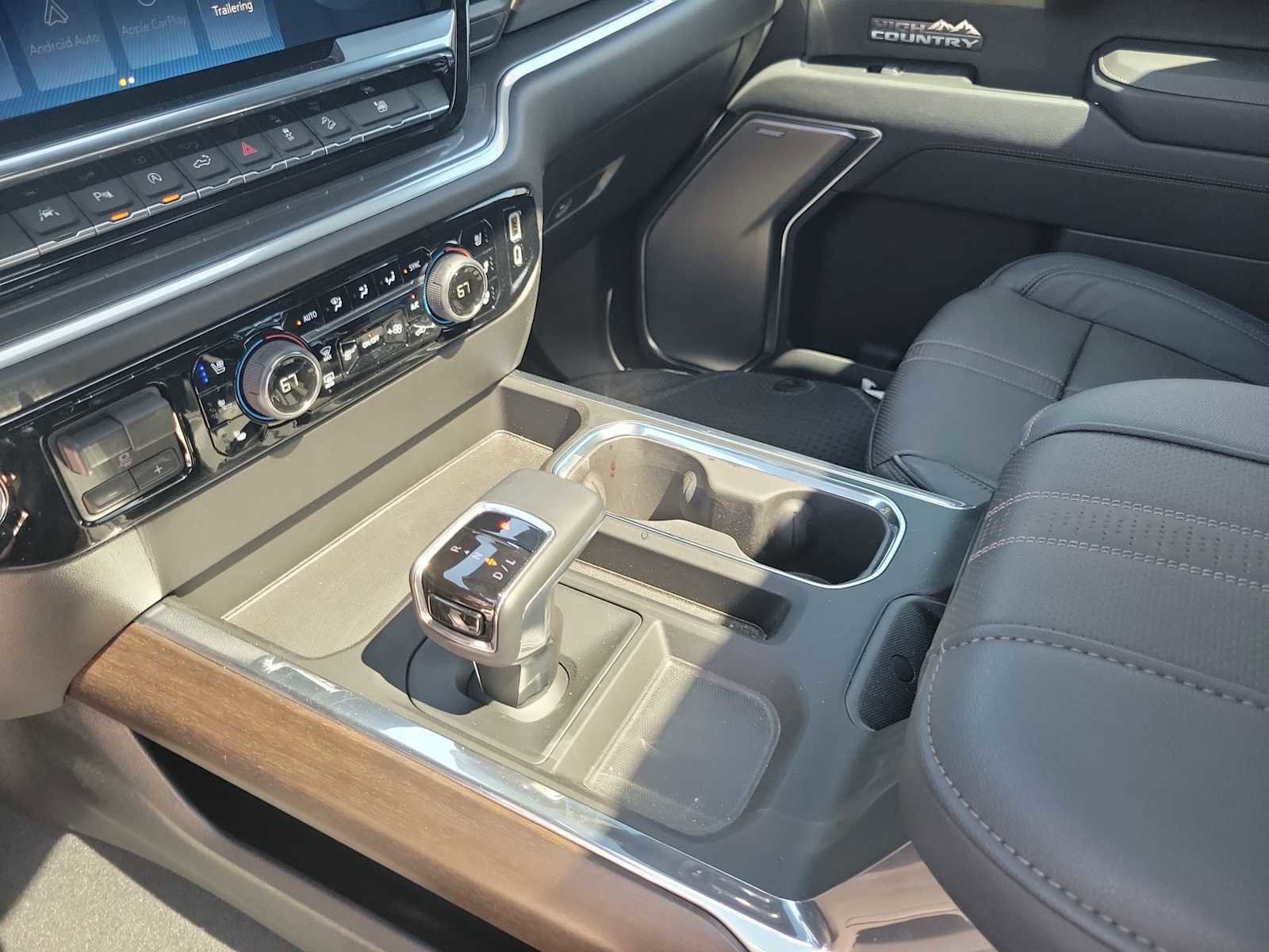 Used 2026 Chevrolet Silverado 1500 High Country w/ Midnight Edition image 13