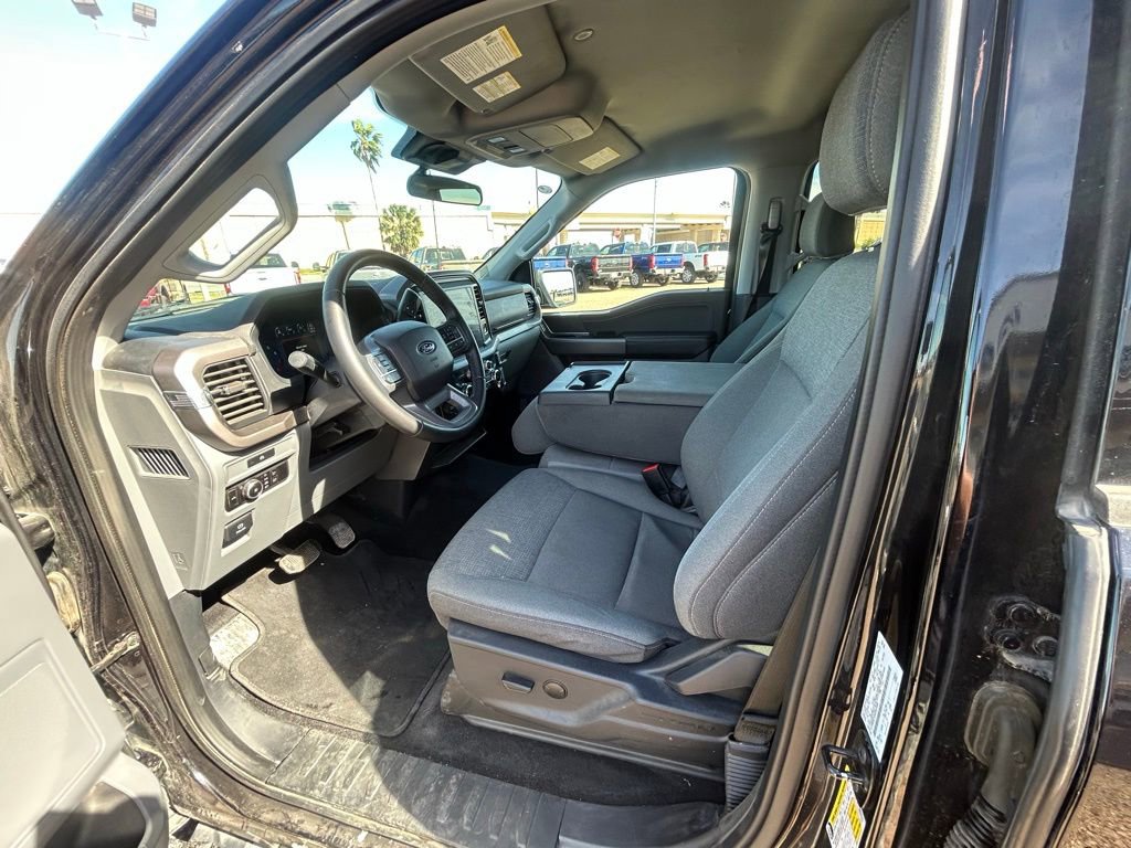 Used 2025 Ford F150 XLT w/ Equipment Group 301A Standard image 12