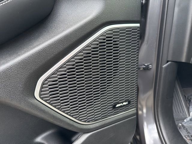 Used 2024 Jeep Grand Cherokee Limited w/ Luxury Tech Group II image 24