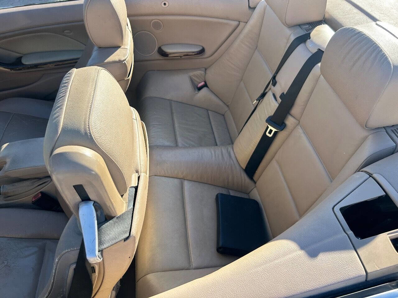 Used 2001 BMW 325Ci Convertible RWD image 17