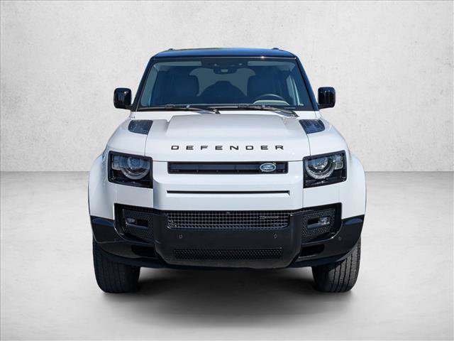 Used 2023 Land Rover Defender 110 X-Dynamic SE AWD/4WD image 2