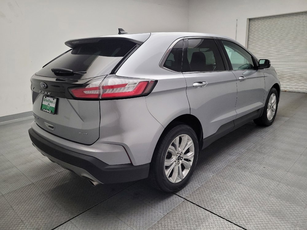 Used 2023 Ford Edge Titanium w/ Equipment Group 301A image 9