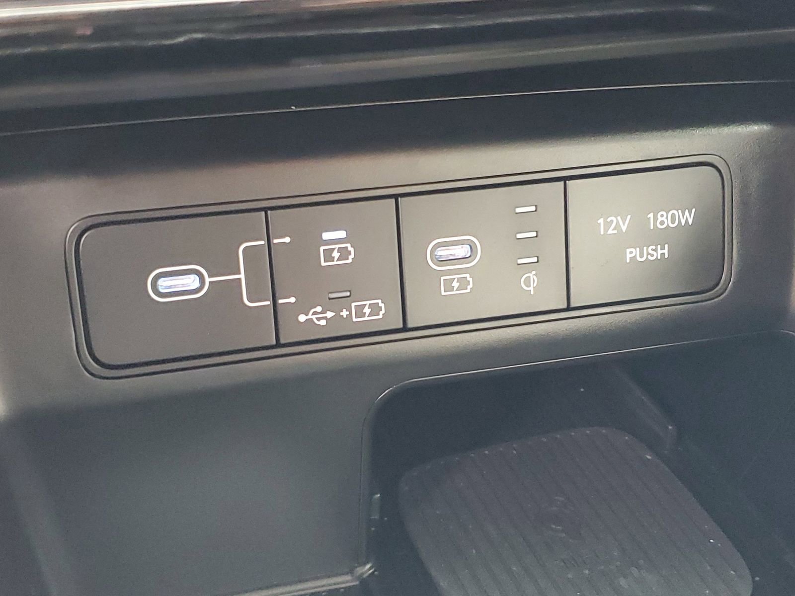 Used 2025 Hyundai Tucson SEL FWD image 26