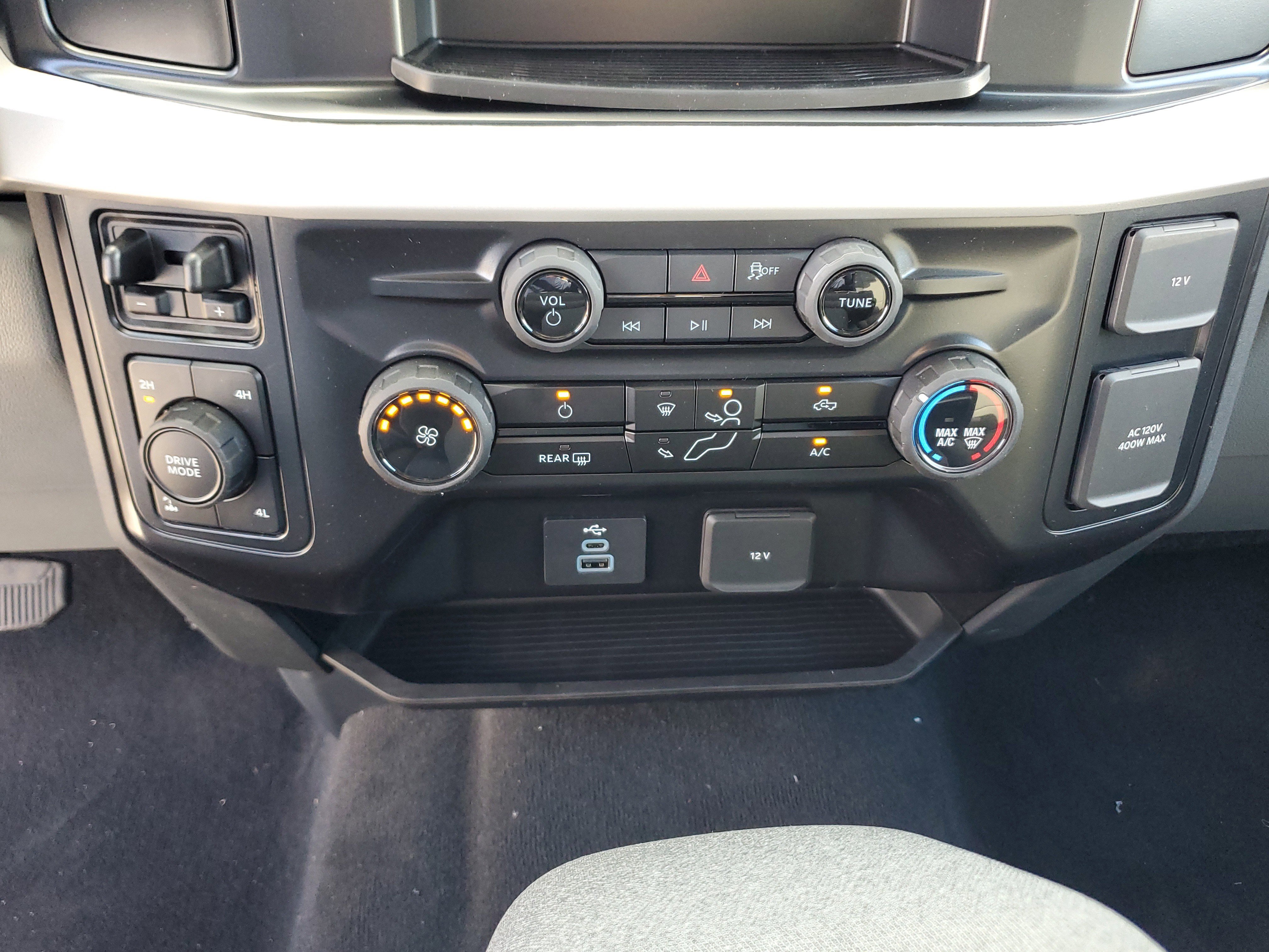 New 2026 Ford F250 XL w/ STX Appearance Package AWD/4WD image 18