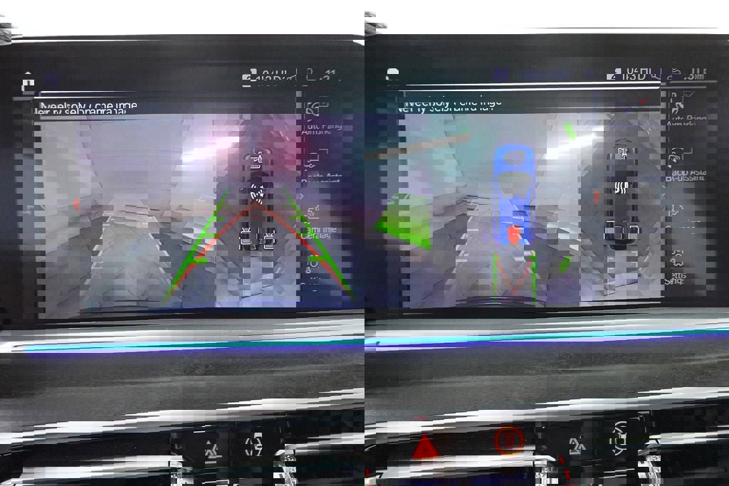 Used 2022 BMW X5 xDrive40i w/ Climate Comfort Package image 19