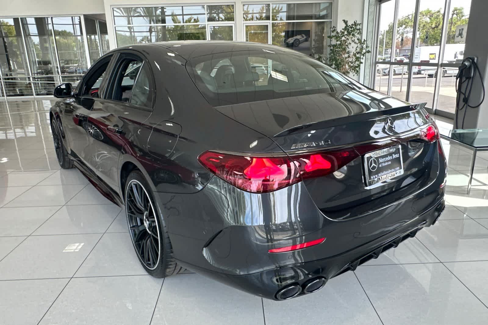 New 2027 Mercedes-Benz E 53 AMG e 4MATIC Sedan image 5