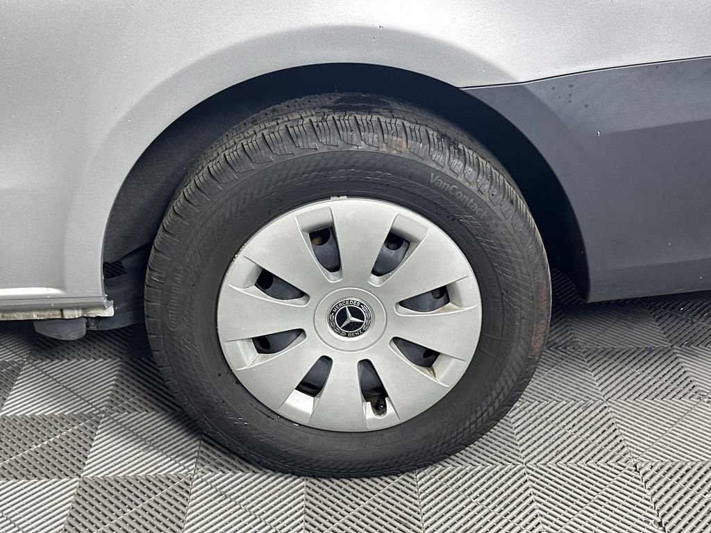 Used 2023 Mercedes-Benz Metris image 20