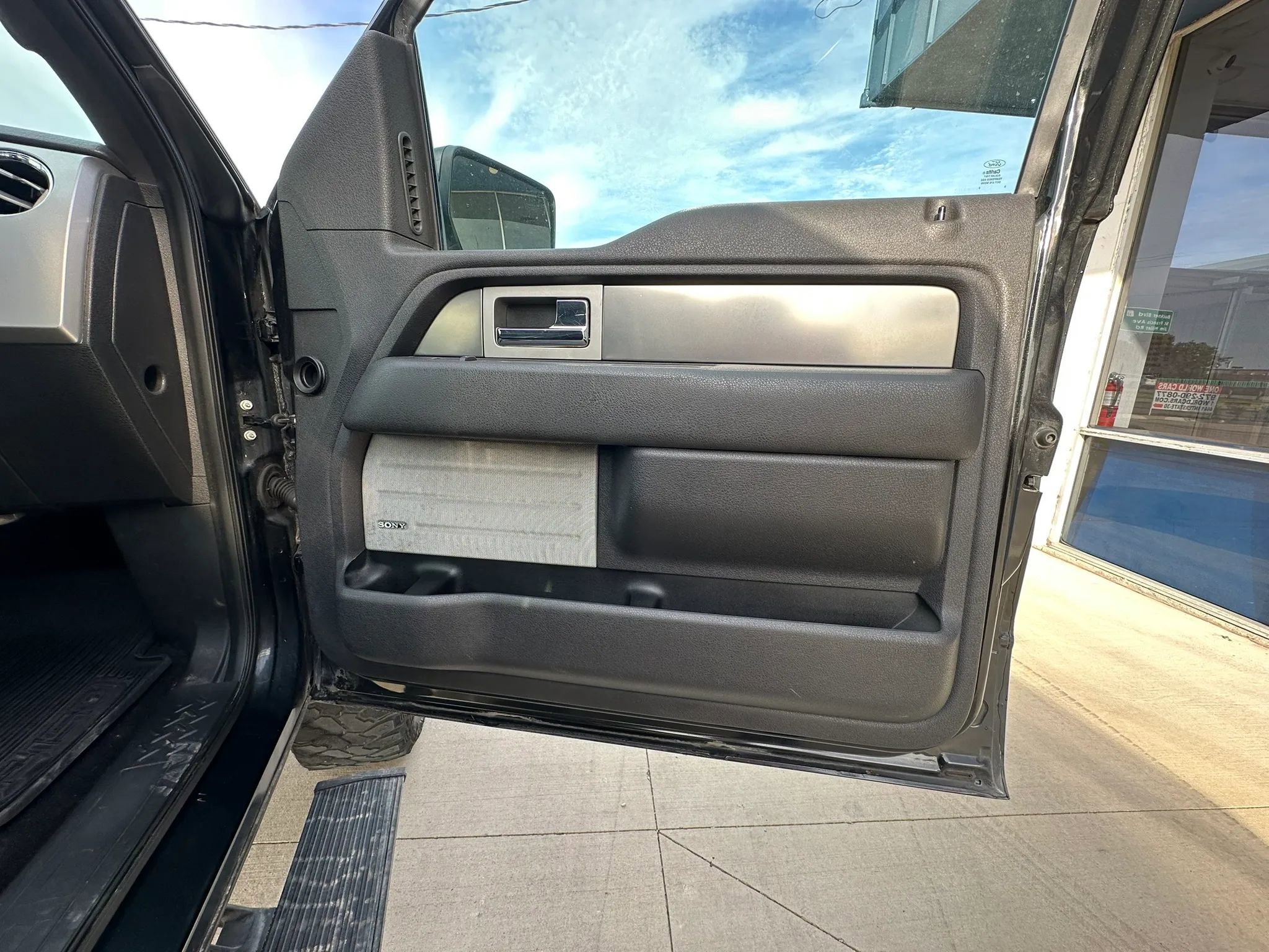 Used 2013 Ford F150 FX4 w/ Luxury Equipment Group AWD/4WD image 30