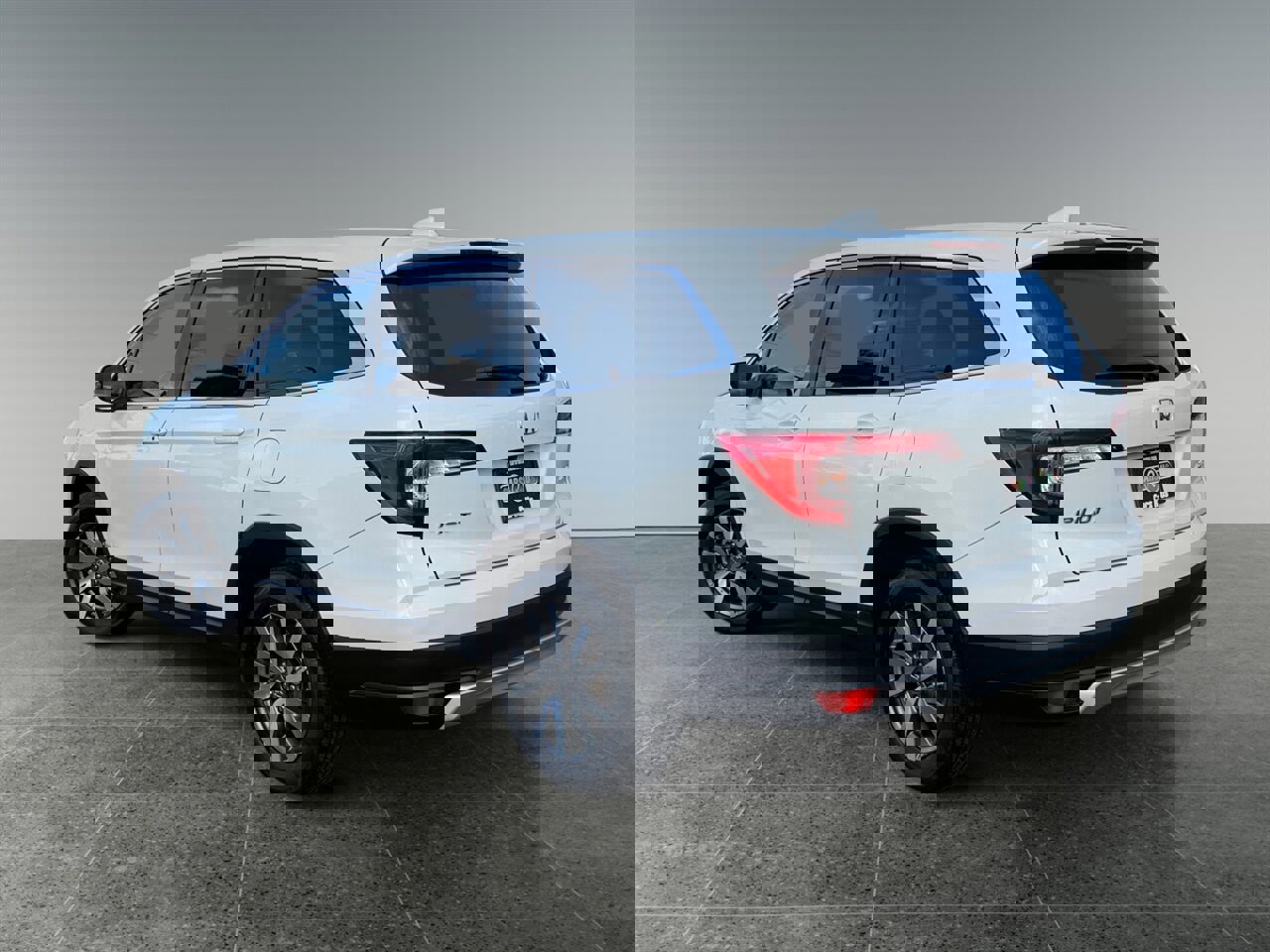 Used 2021 Honda Pilot EX-L image 3