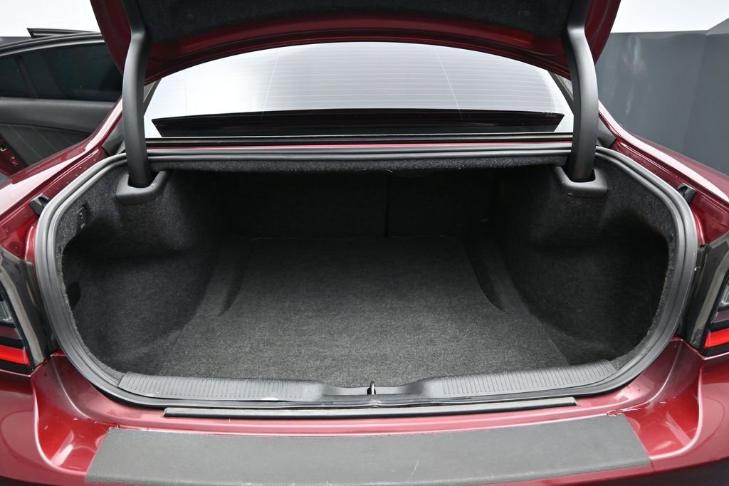 Used 2019 Dodge Charger SXT RWD image 24