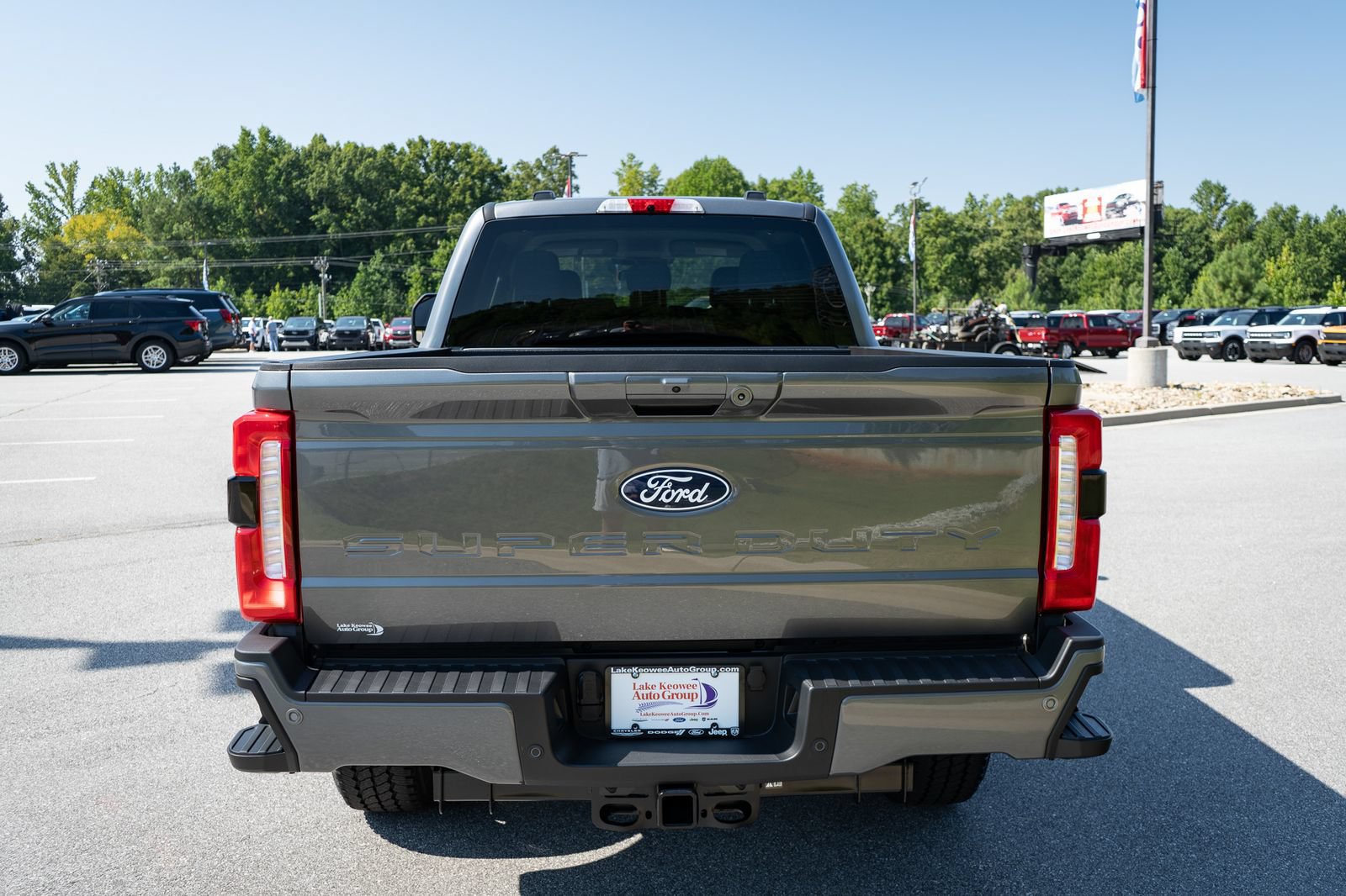 New 2027 Ford F250 XLT w/ XLT Premium Package AWD/4WD image 8