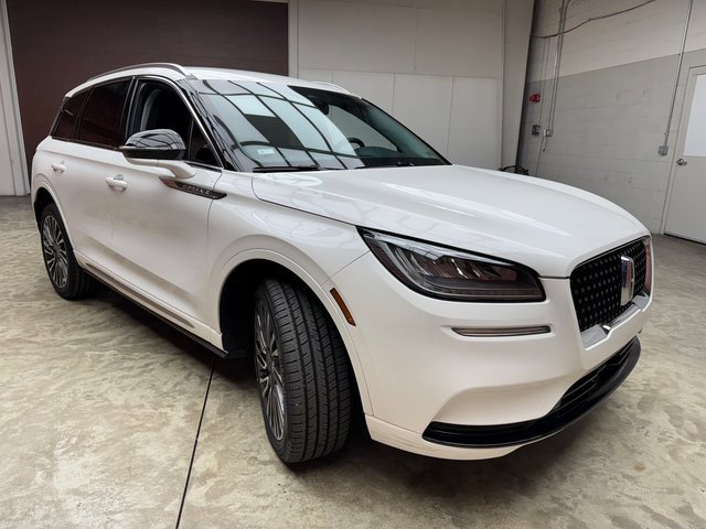 Used 2022 Lincoln Corsair Reserve w/ Sport Package image 7