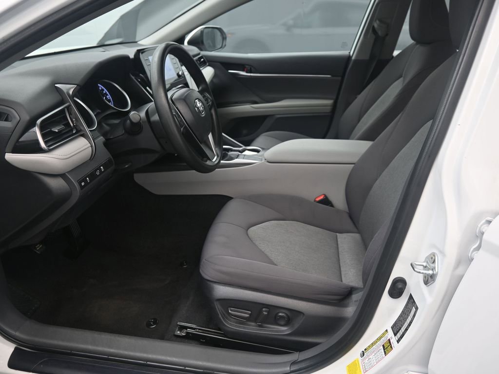Used 2024 Toyota Camry LE image 14