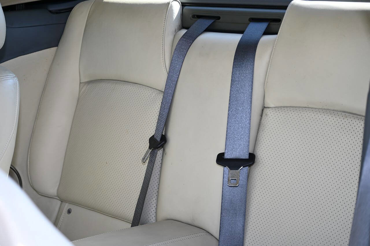 Used 2007 Jaguar XK Convertible image 23