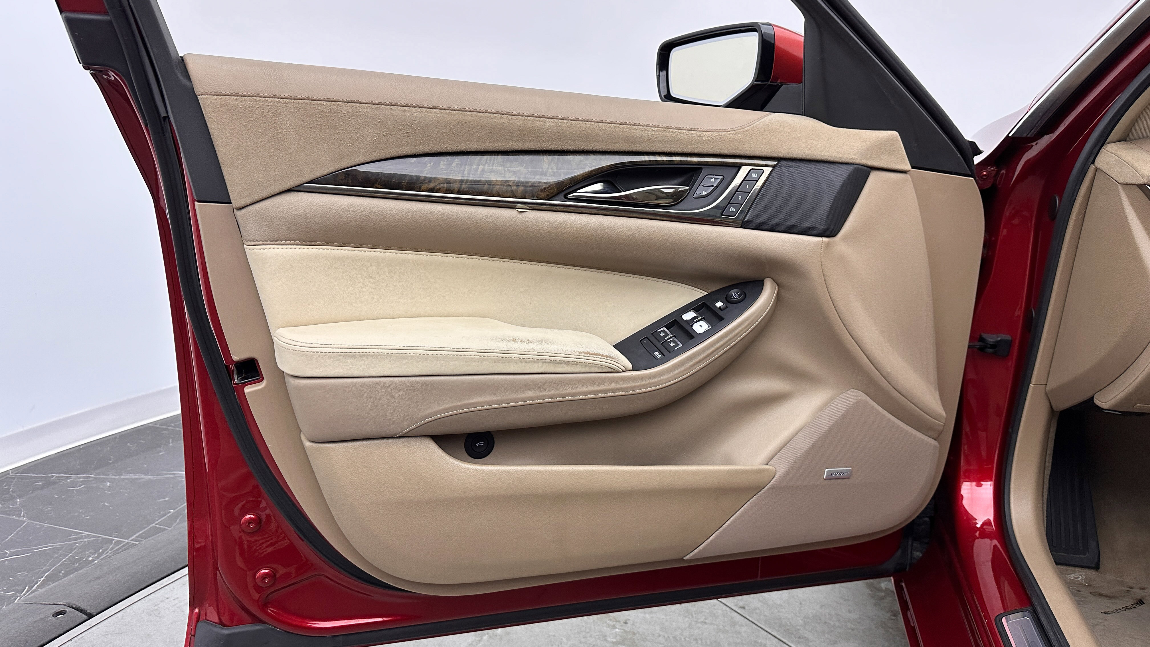 Used 2014 Cadillac CTS Luxury RWD image 10