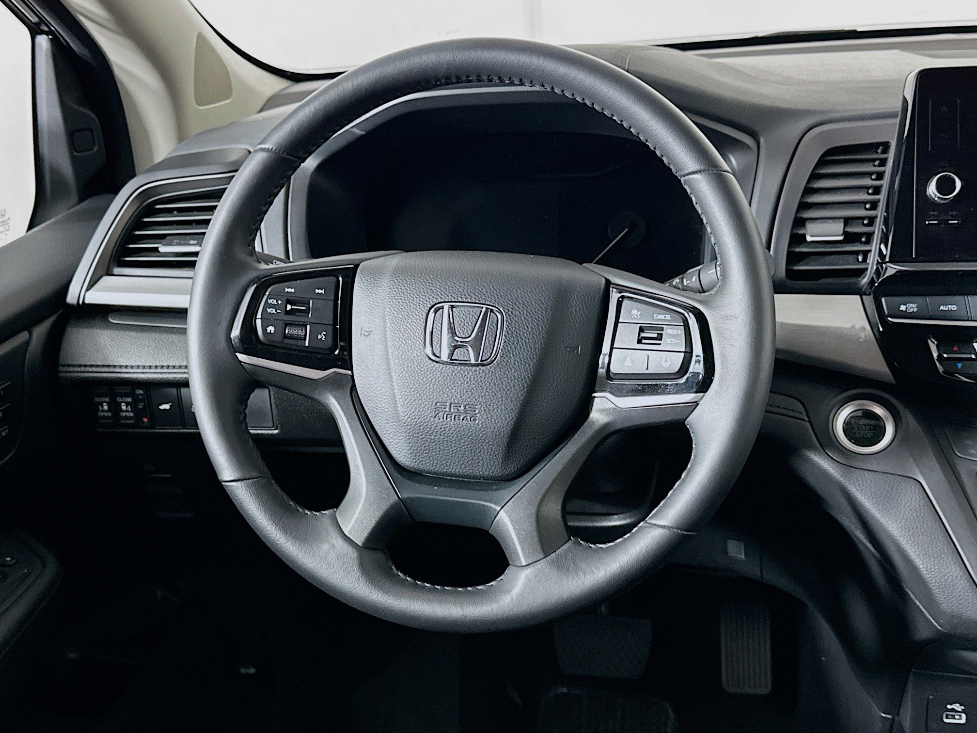 Used 2025 Honda Odyssey EX-L image 18