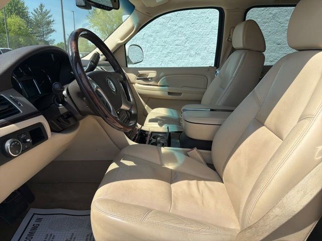 Used 2008 Cadillac Escalade ESV AWD image 11
