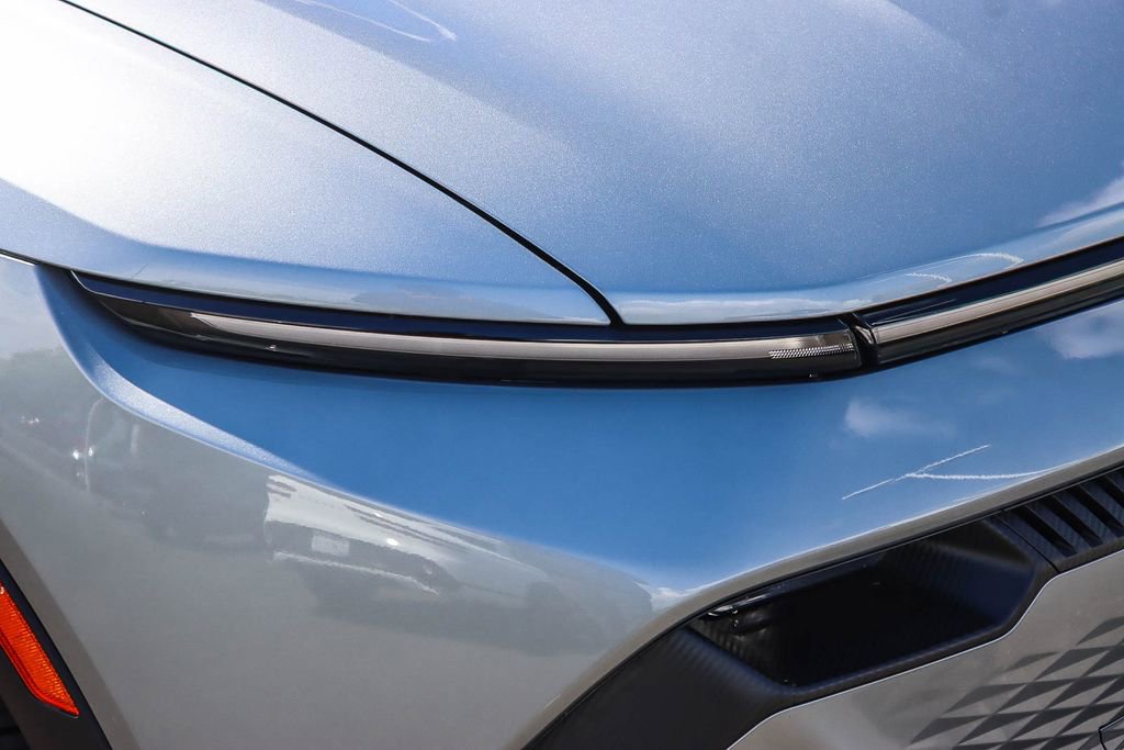 New 2026 Chevrolet Equinox EV LT image 7