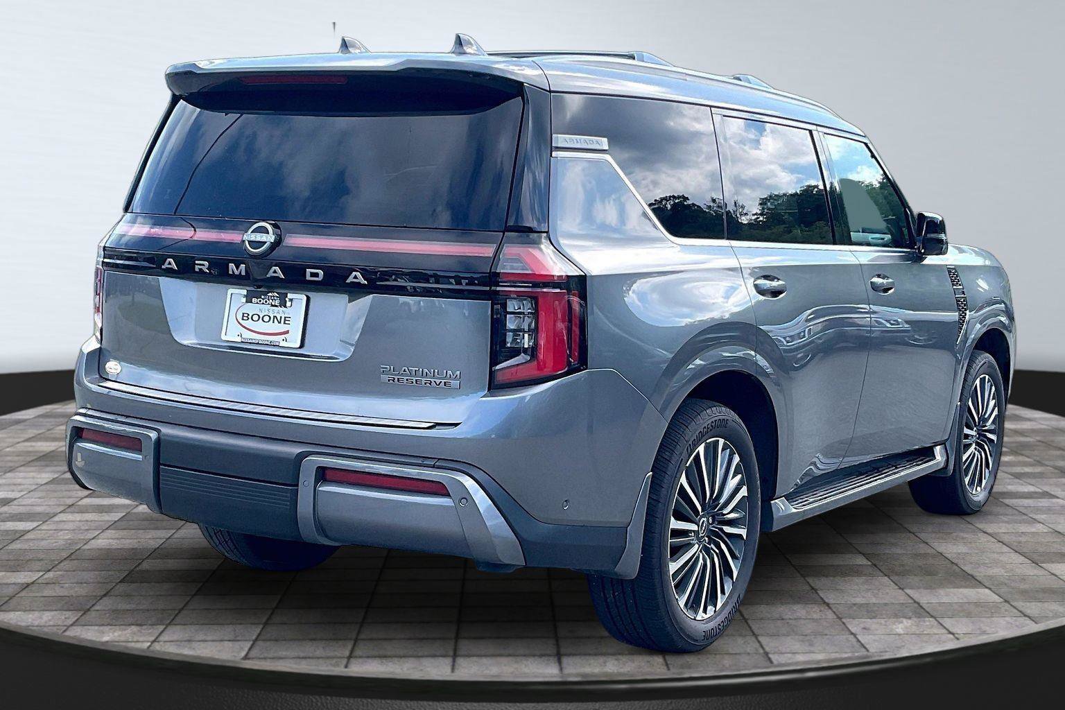 Certified 2025 Nissan Armada Platinum Reserve AWD/4WD image 13