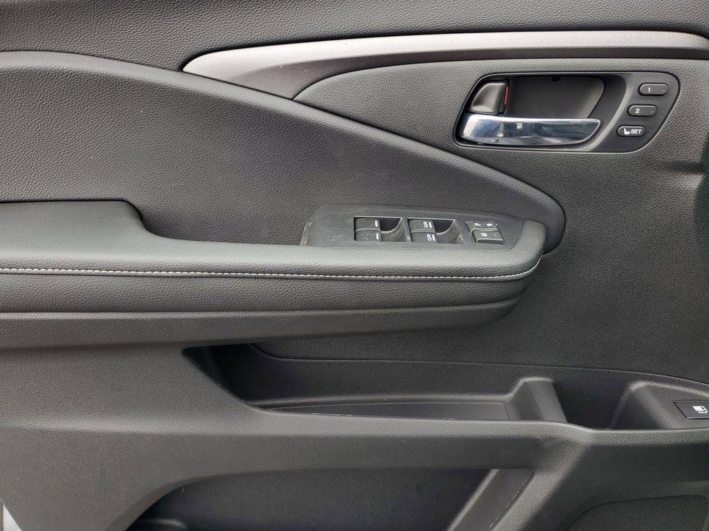 New 2026 Honda Ridgeline RTL image 11