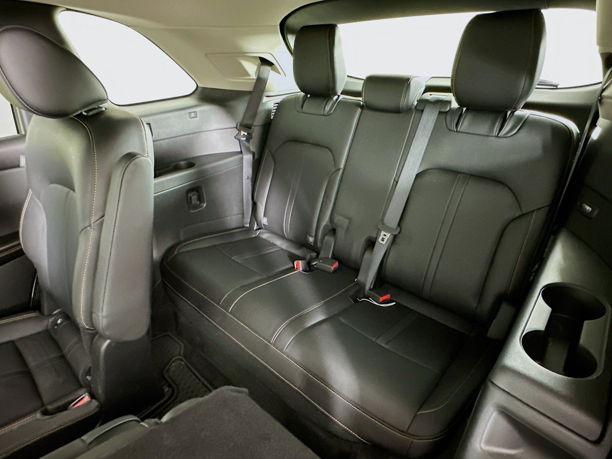 Used 2024 MAZDA CX-90 Plug-In Hybrid w/ Preferred image 29