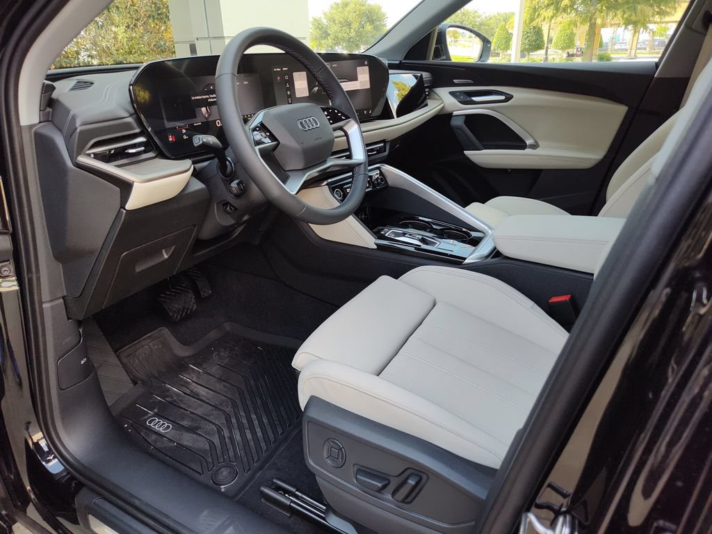 New 2026 Audi Q5 Premium Plus AWD/4WD image 2