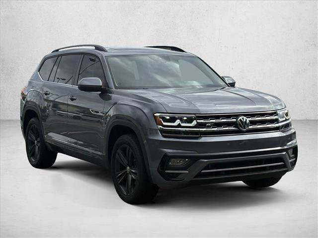 Used 2020 Volkswagen Atlas SE w/ Panoramic Sunroof Package image 2