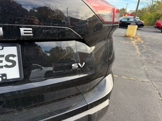 Used 2024 Nissan Rogue SV image 7