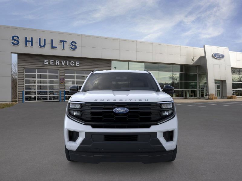 New 2026 Ford Expedition Active image 6