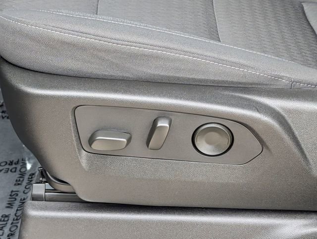 Used 2024 Chevrolet Silverado 2500 LT image 23