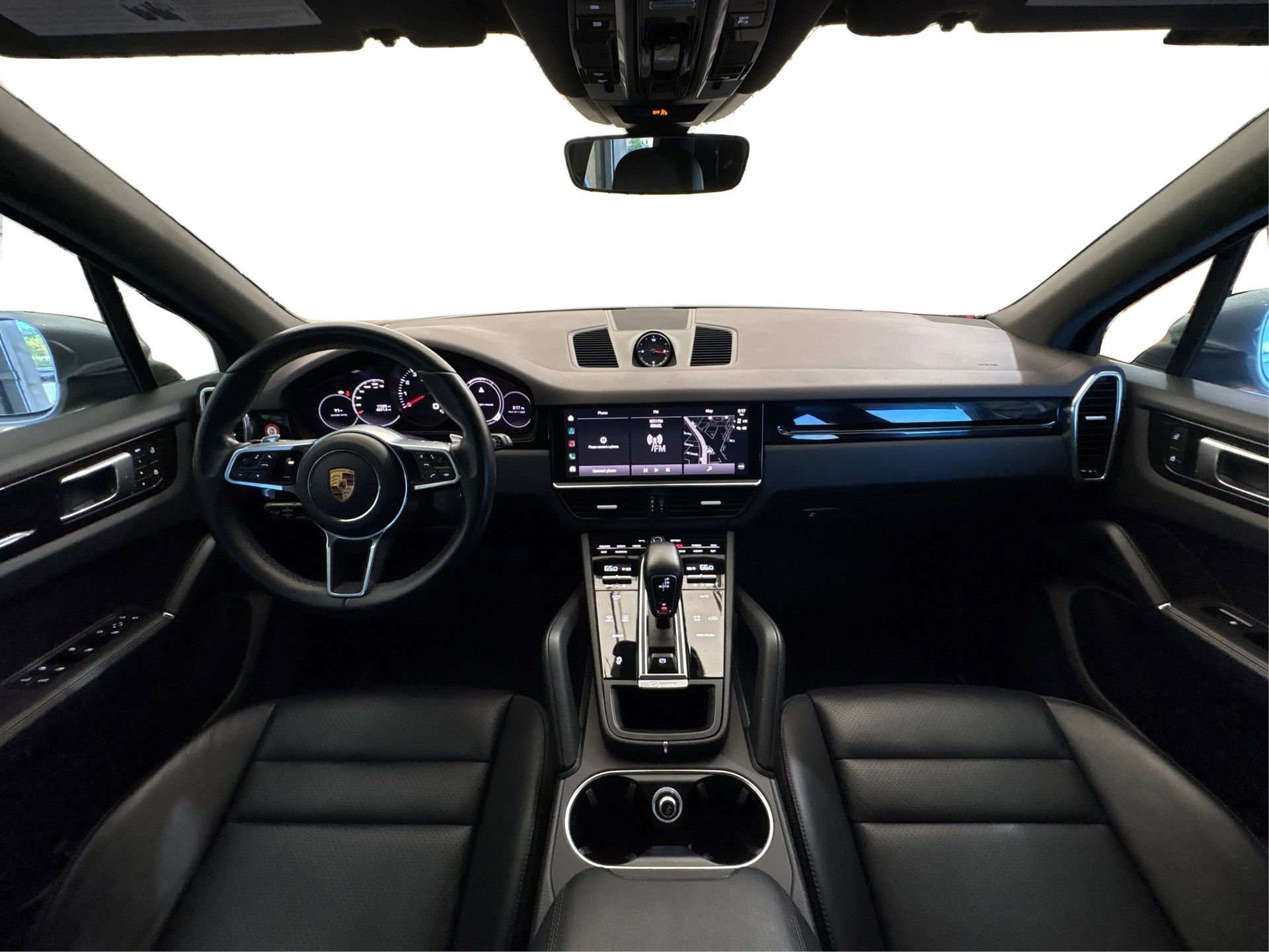 Used 2022 Porsche Cayenne image 23