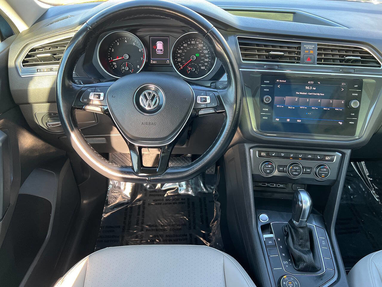 Used 2019 Volkswagen Tiguan SE w/ Panoramic Sunroof Package AWD/4WD image 33