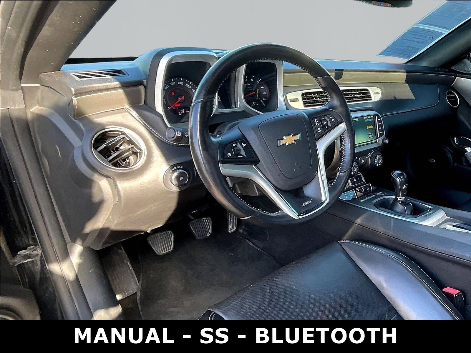 Used 2014 Chevrolet Camaro SS w/ RS Package RWD image 7