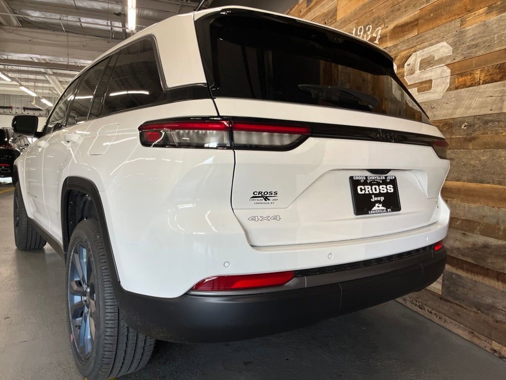 New 2026 Jeep Grand Cherokee Limited AWD/4WD image 21