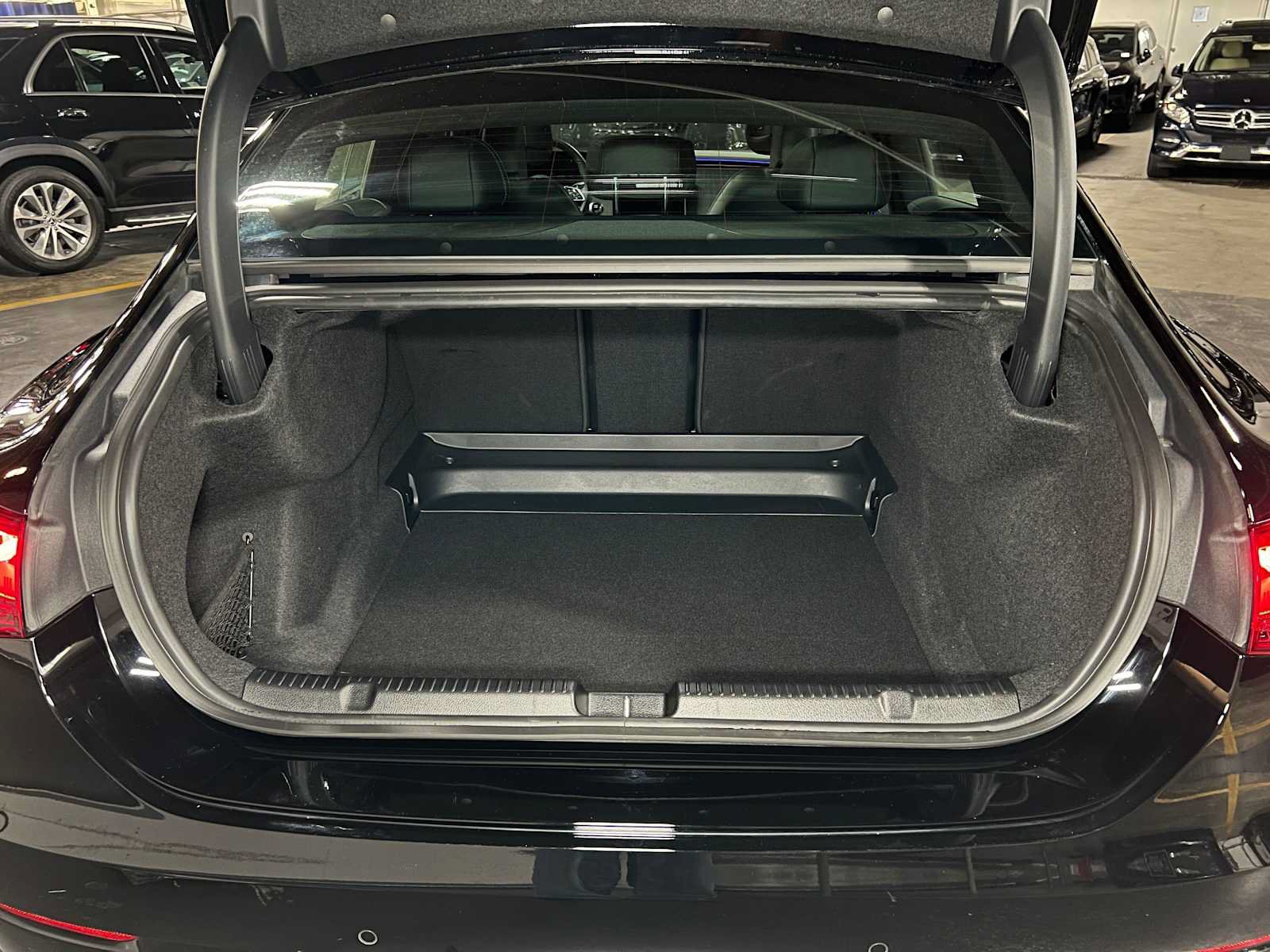 Certified 2026 Mercedes-Benz EQE 320 4MATIC Sedan image 16
