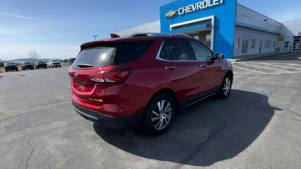 Used 2023 Chevrolet Equinox Premier image 8
