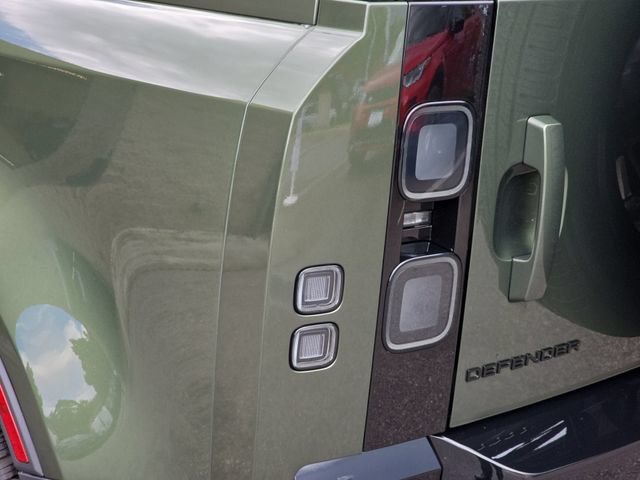 New 2026 Land Rover Defender 110 S AWD/4WD image 23