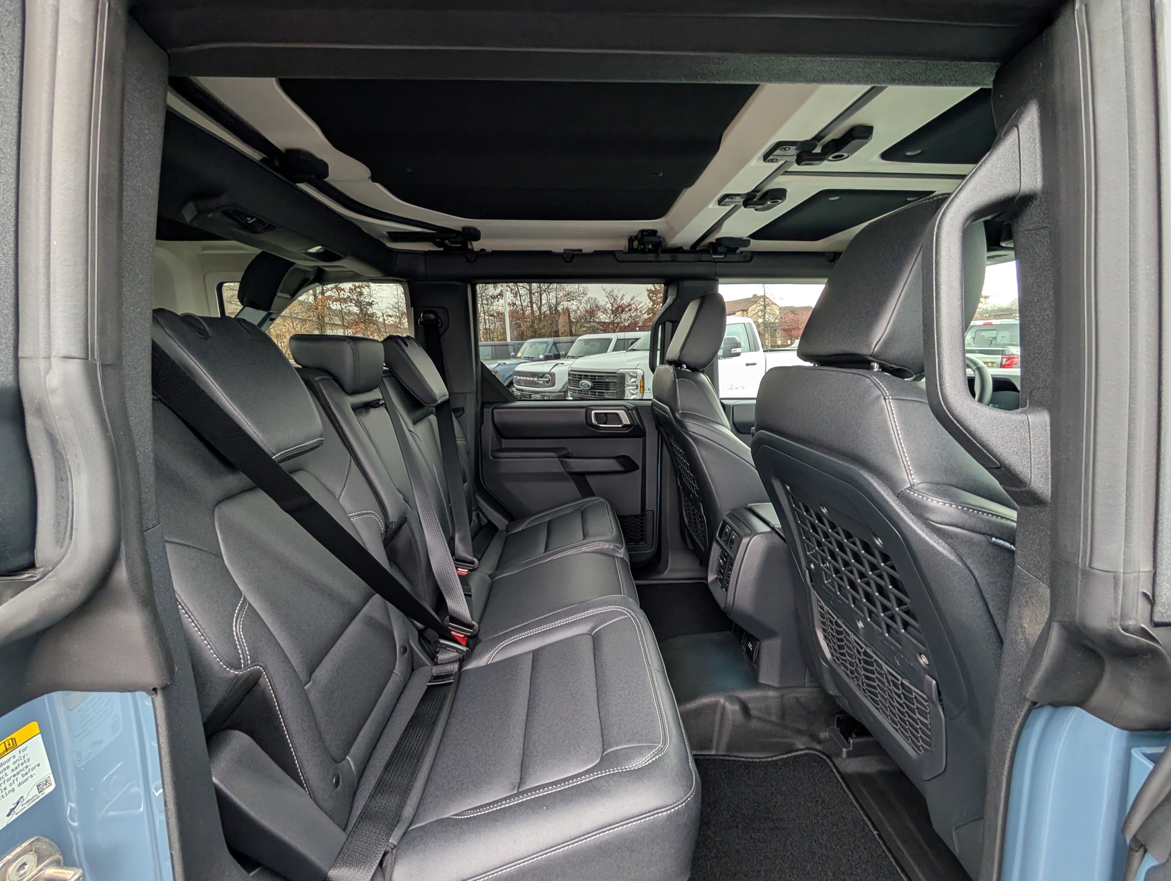 New 2025 Ford Bronco Badlands image 8