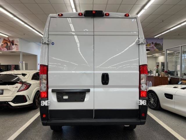 Used 2023 RAM ProMaster 2500 w/ Convenience Group FWD image 7