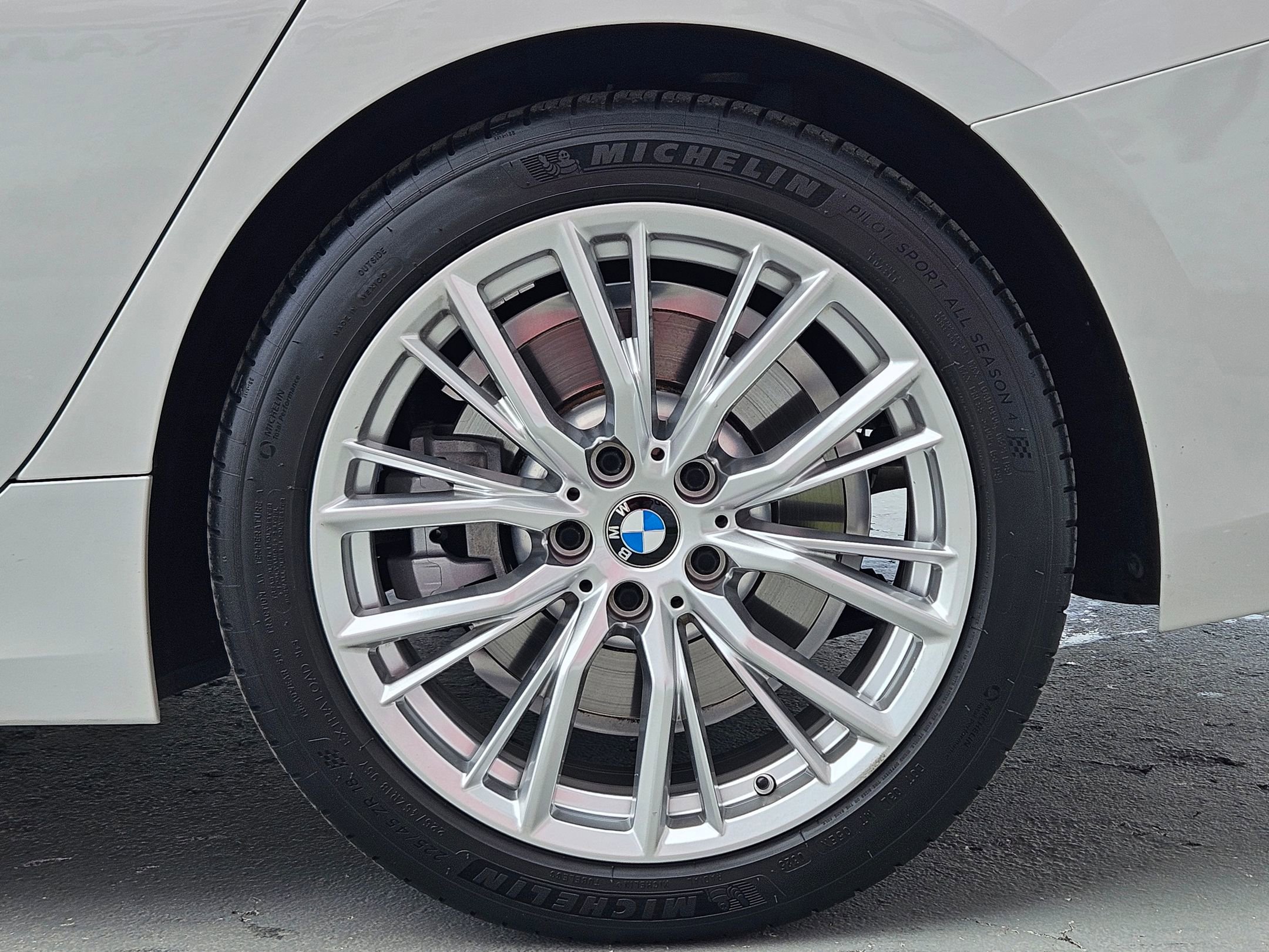 Used 2023 BMW 330i xDrive Sedan image 29