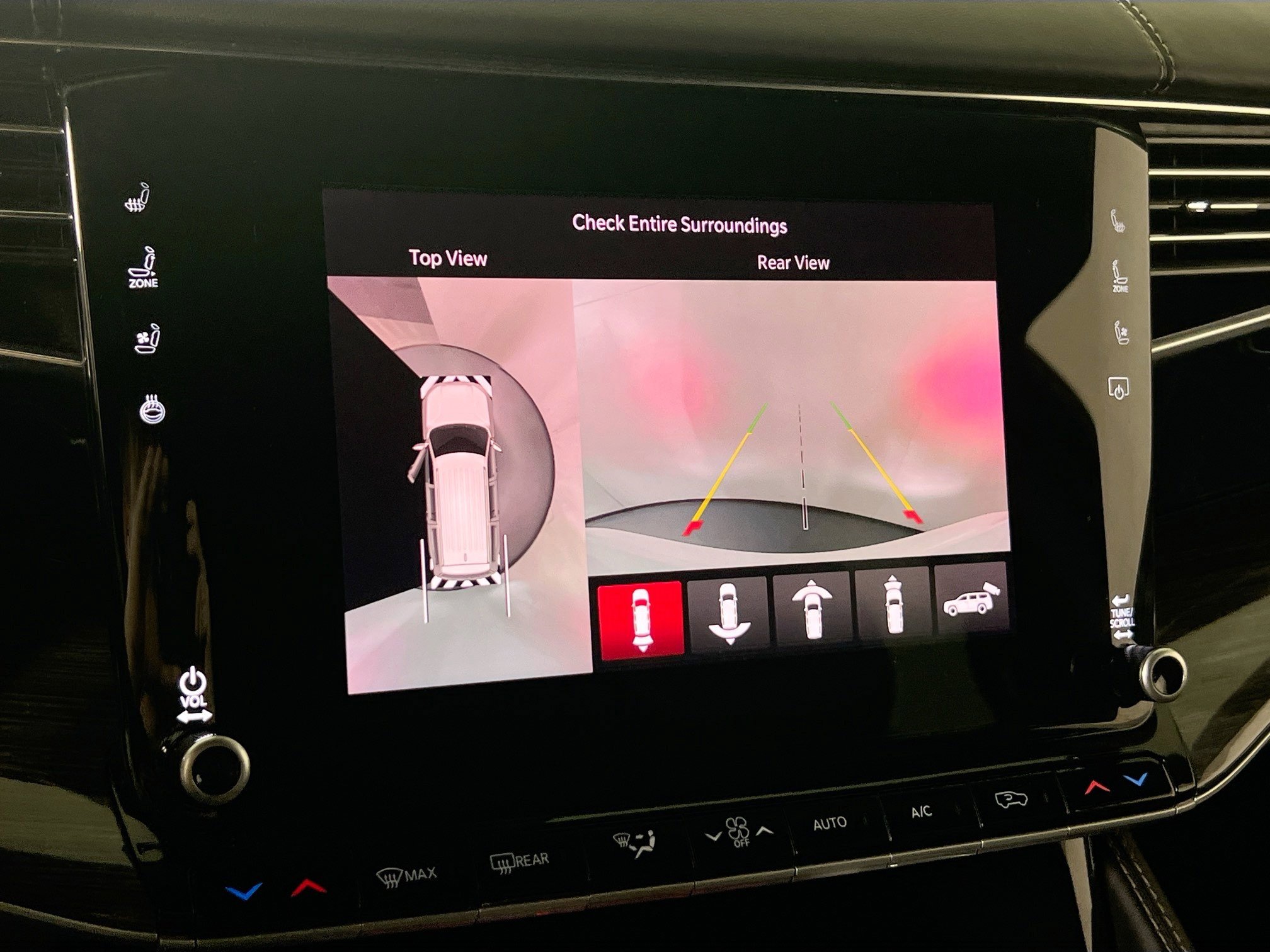 Used 2022 Jeep Wagoneer Series III w/ Convenience Group I image 14