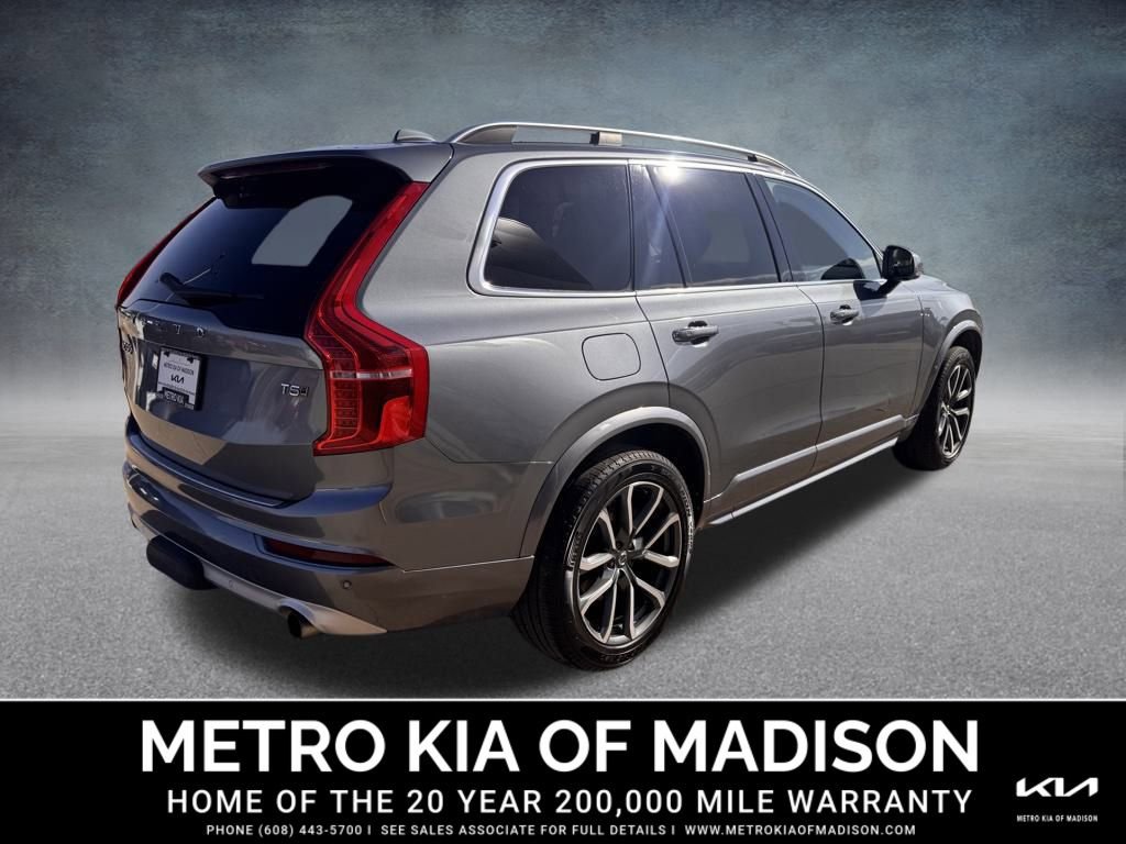 Used 2018 Volvo XC90 T5 Momentum w/ Protection Package Plus image 5
