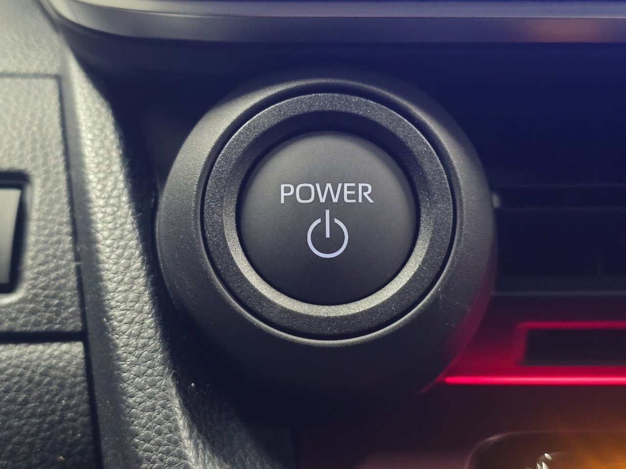 New 2026 Toyota Prius Plug-In Hybrid image 32