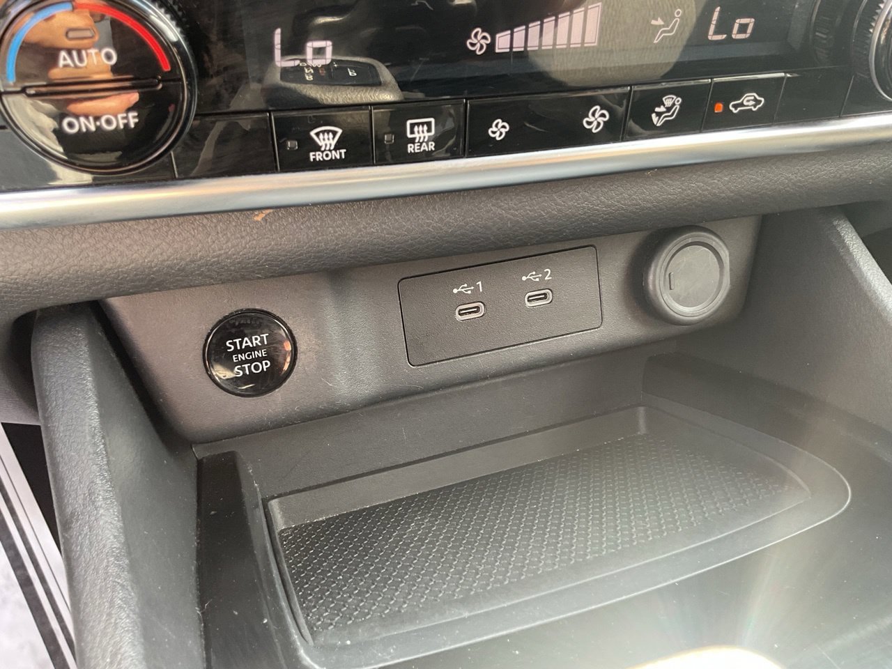 Used 2025 Nissan Rogue SV FWD image 26