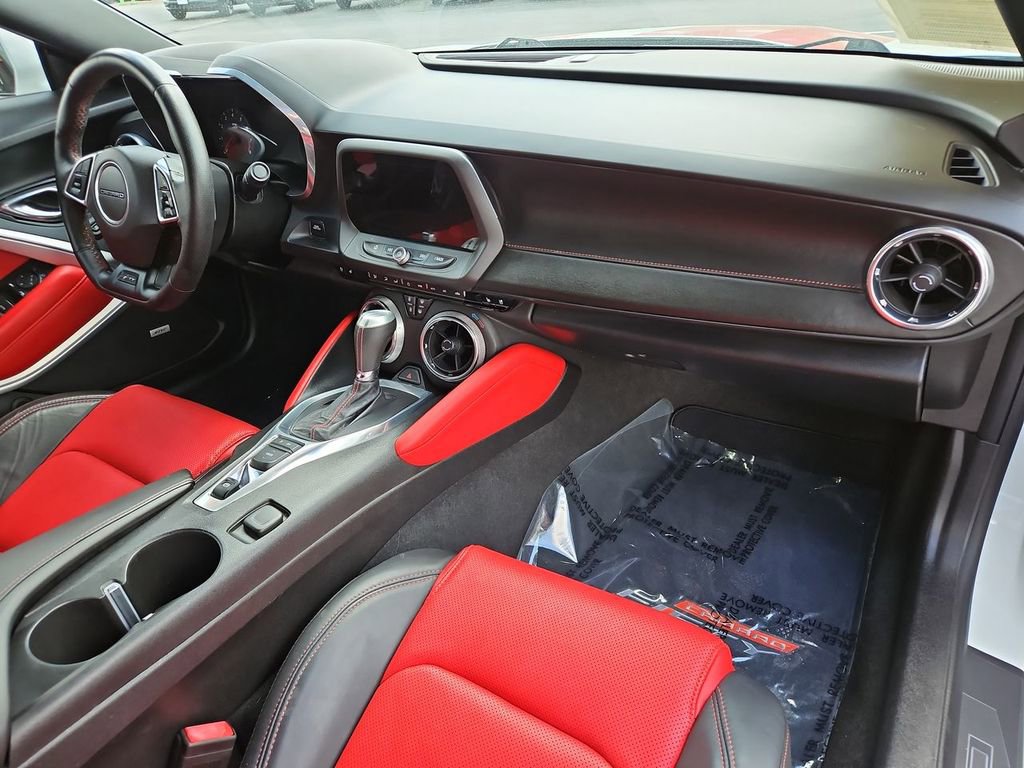 Used 2017 Chevrolet Camaro LT image 34