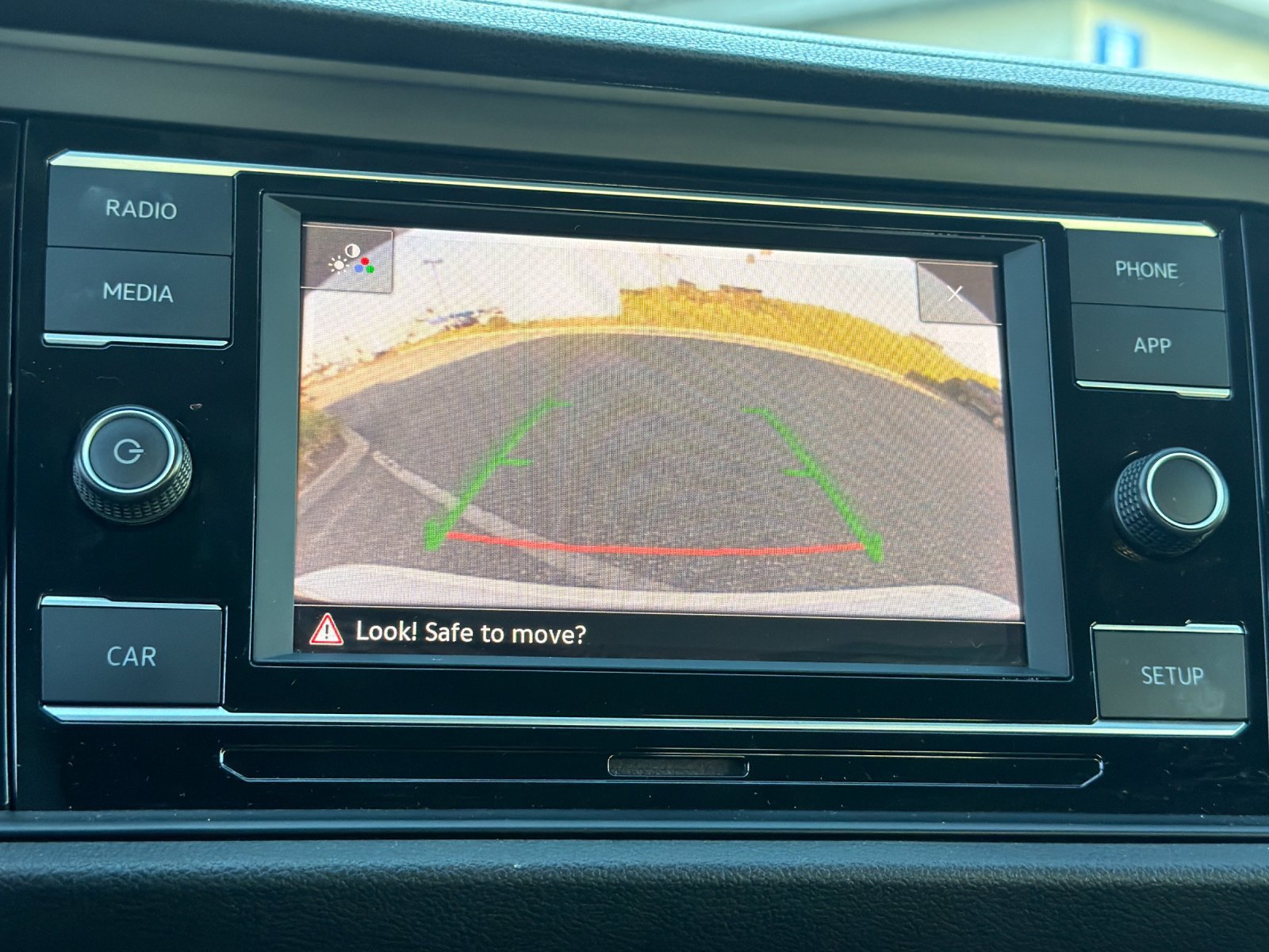 Used 2019 Volkswagen Jetta S w/ Driver Assistance Package FWD image 18